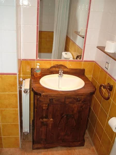 El Rincon De Andrea Apartamentos Biescas  Exteriör bild